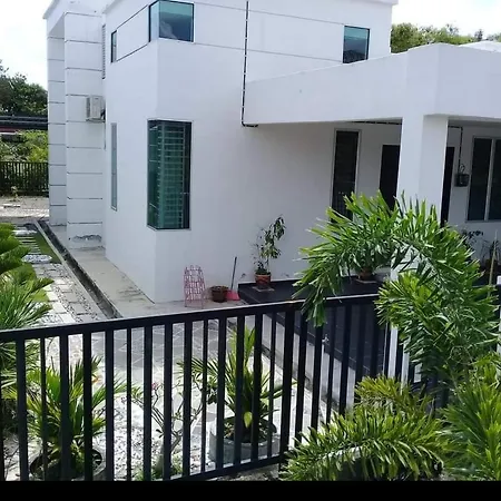Noorsyah Homestay Stadium Utama Kangar Exterior photo